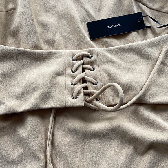 Lulu tan dress - Picture 2 of 9